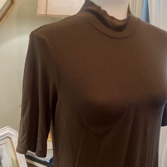 Tahari 1/2 Sleeve Mock Neck Dark Olive Green Blouse Size Large - Picture 2 of 6